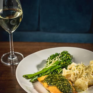 Salmon al Pesto